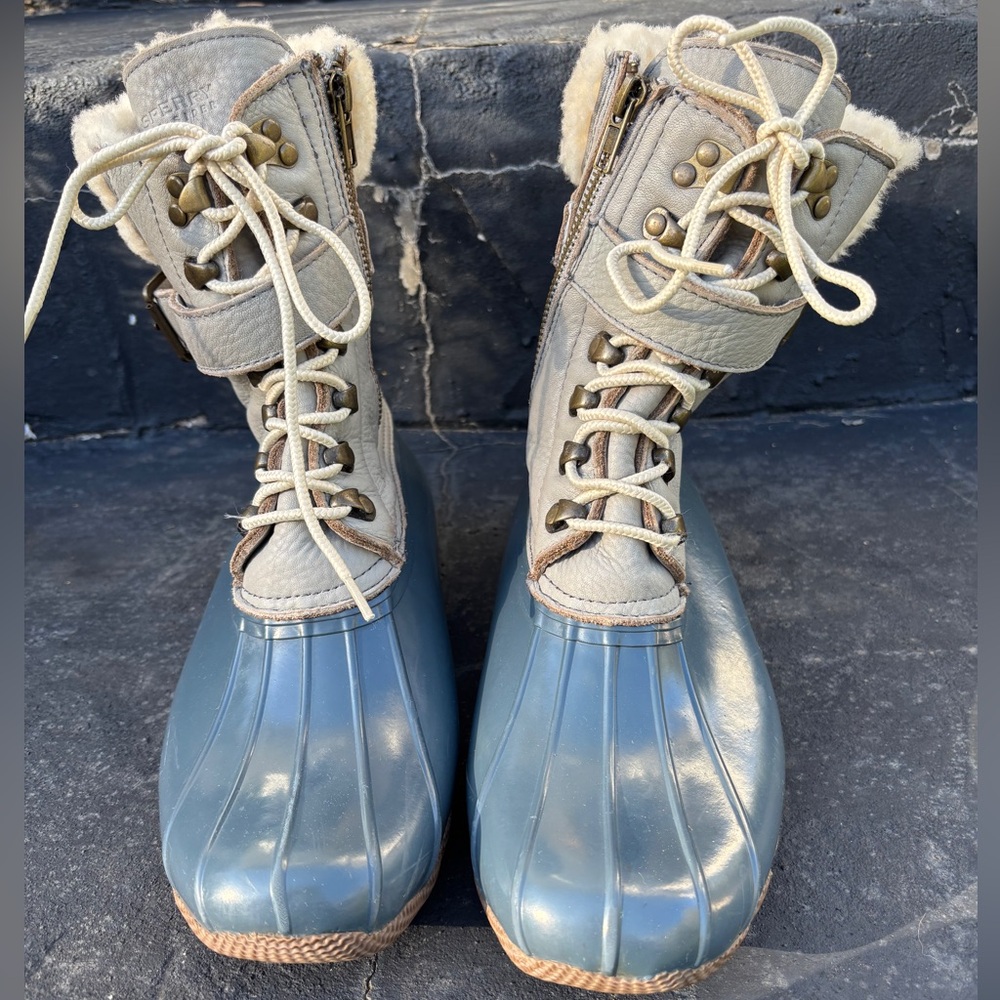 Sperry × J. Crew Shearwater Winter Duck
Boots Gray Blue Size 9 - Picture 2 of 6